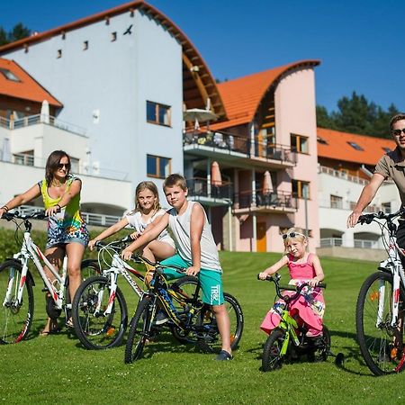 Lipno Lake Resort Lipno nad Vltavou Exteriör bild