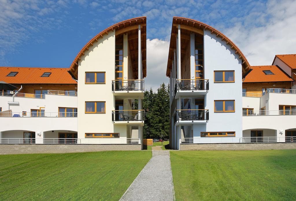 Lipno Lake Resort Lipno nad Vltavou Exteriör bild